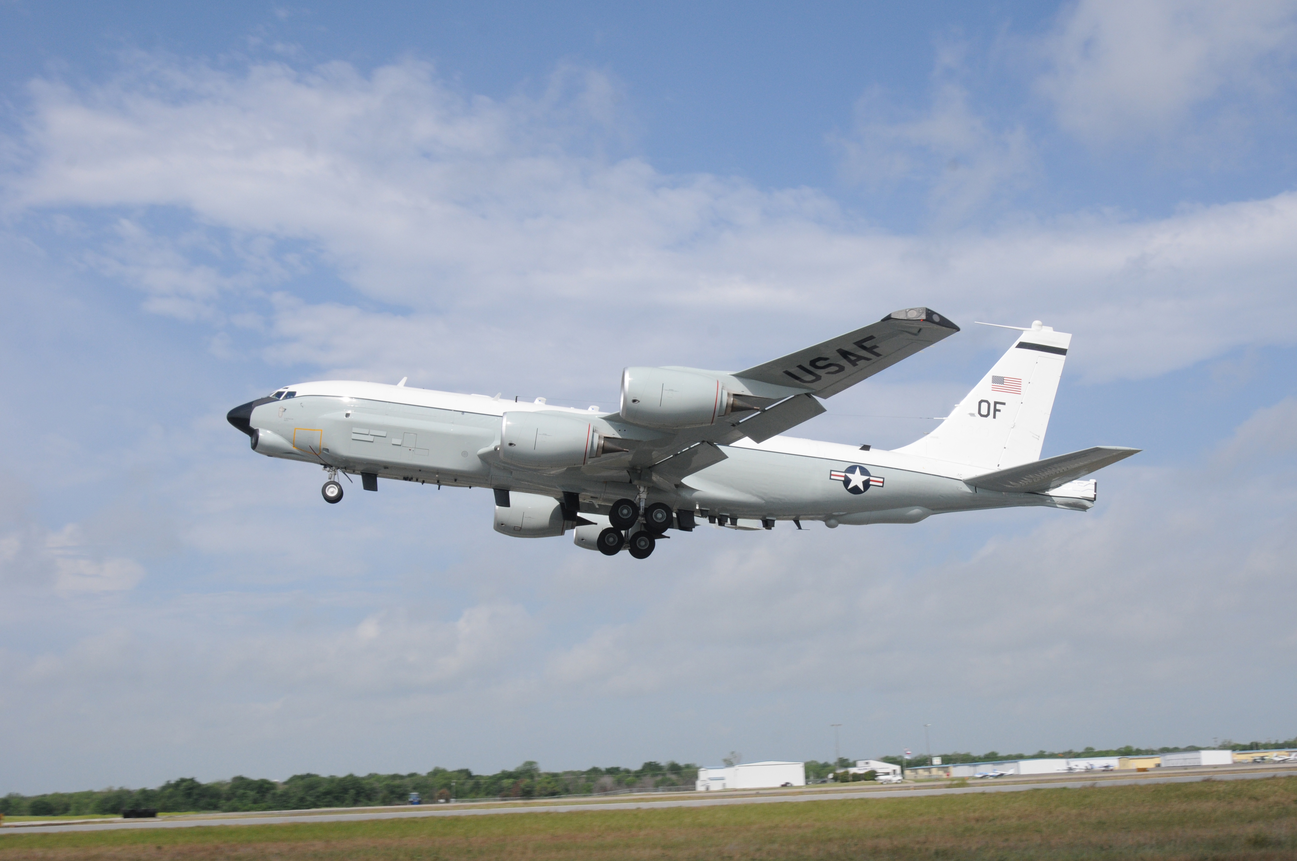 RC-135 Combat Sent aircraft in flight